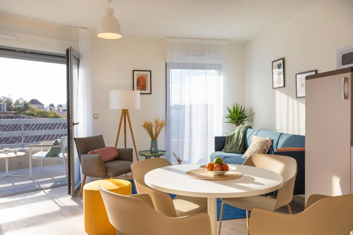 Oh Activ Nimes Aparthotel Exteriör bild